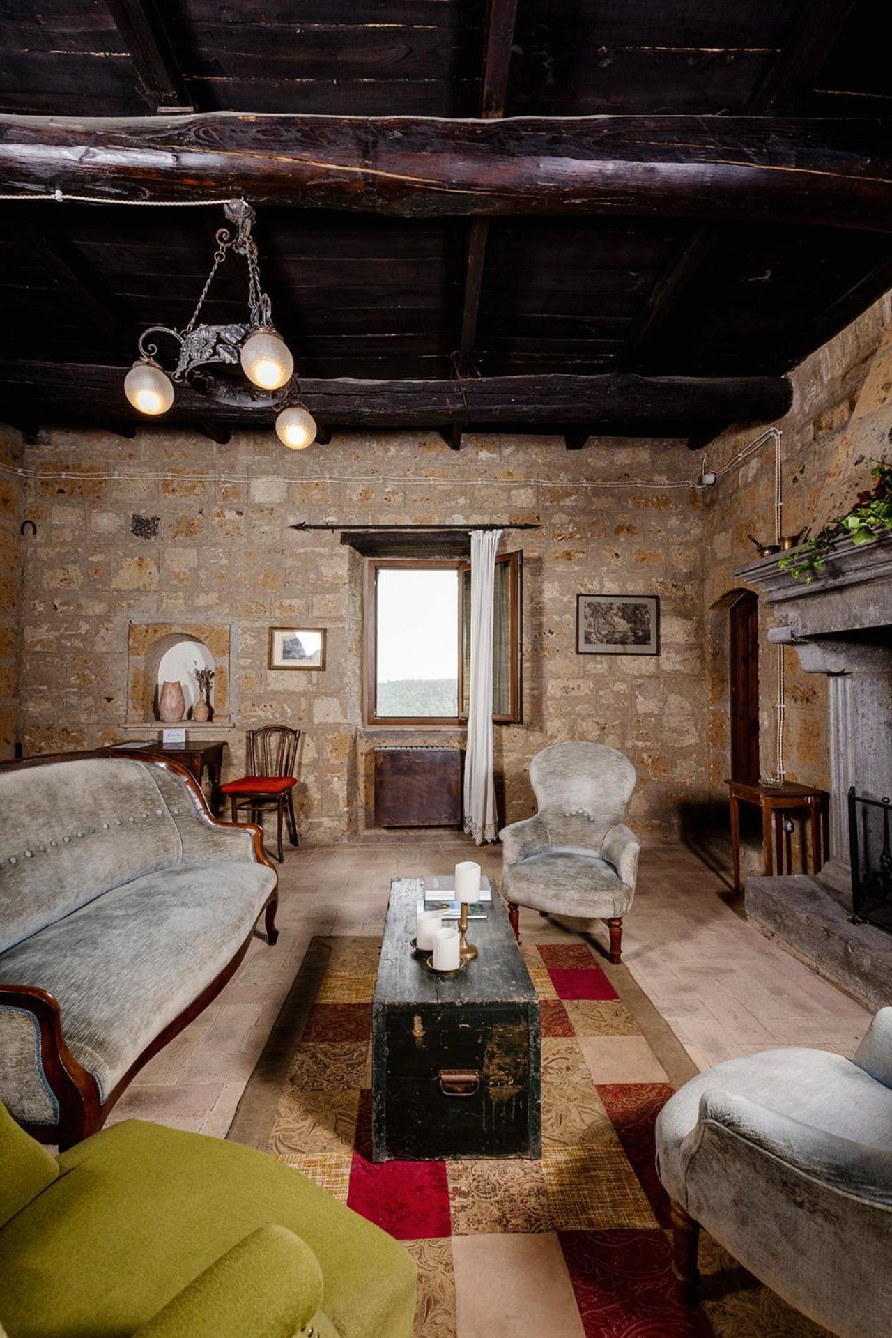 La Rocca - Palazzo Pallotti Lubriano Luaran gambar